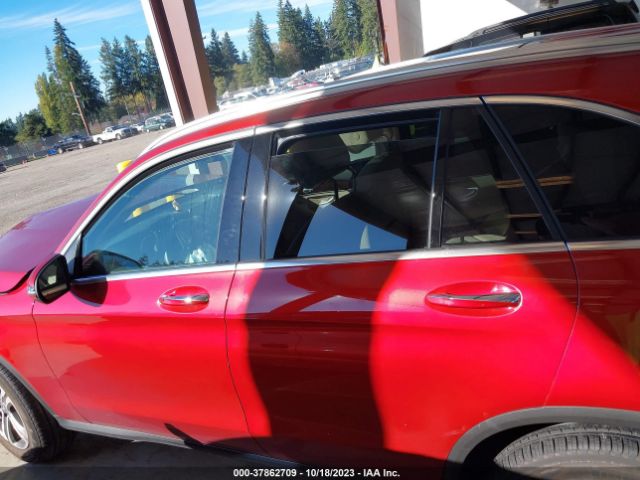 W1N0G8EB7MF972825 Mercedes-Benz Glc Glc 300