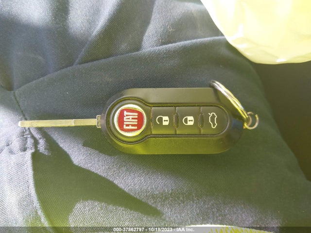 2013 FIAT 500 3C3CFFAR9DT747850 Photo 10