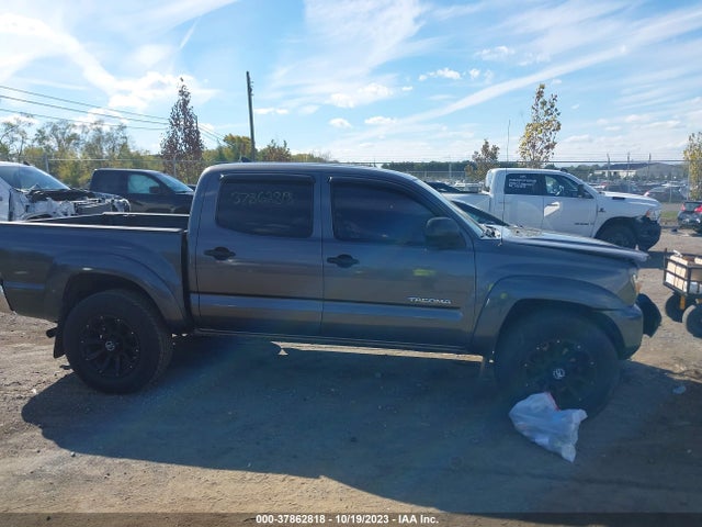 Toyota Tacoma Prerunner 2015 5TFJU4GN2FX087613 Image 13