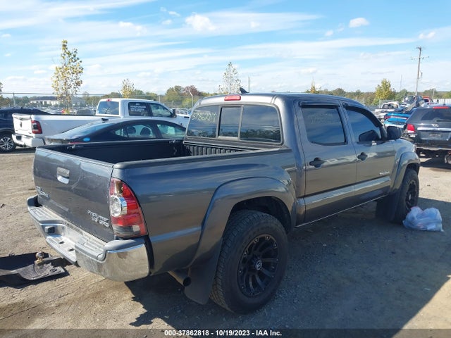 Toyota Tacoma Prerunner 2015 5TFJU4GN2FX087613 Image 4