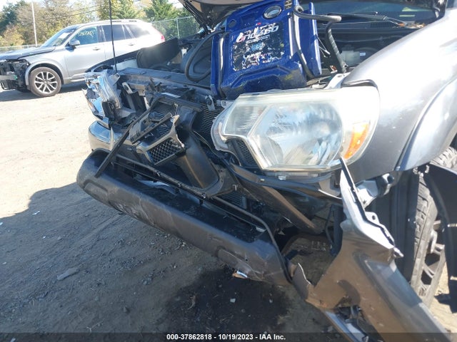 Toyota Tacoma Prerunner 2015 5TFJU4GN2FX087613 Image 6