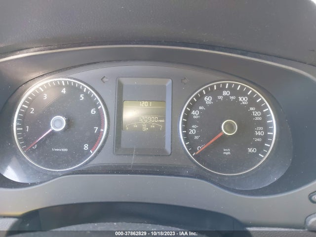 3VWD17AJ7EM421410 Volkswagen Jetta Sedan Se