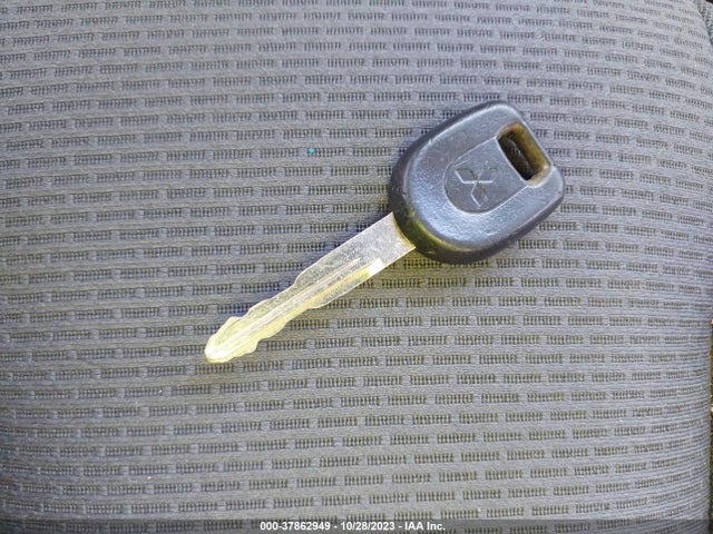 2004 MITSUBISHI ENDEAVOR 4A4MM21S74E063289 Photo 10