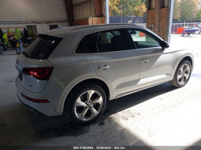 2021 AUDI Q5 WA1BAAFY9M2061909 Photo 3