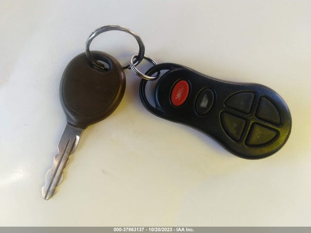 2001 CHRYSLER TOWN & COUNTRY LXI VIN: 2C4GP54L91R168450