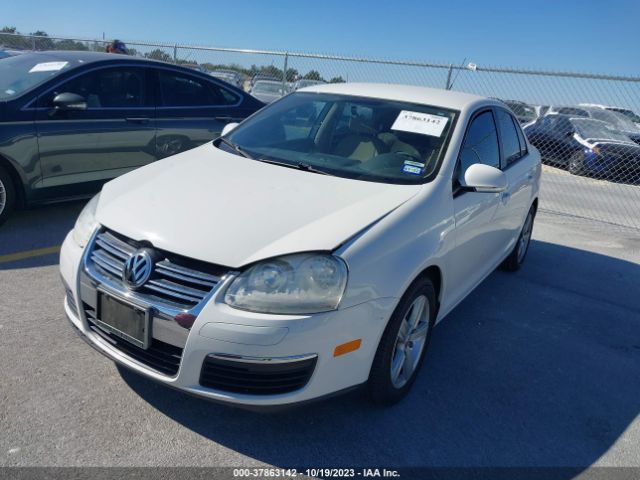 2009 VOLKSWAGEN JETTA SEDAN 3VWJM71K49M132610 Photo 1