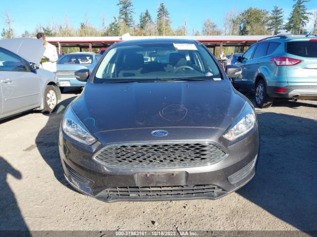 1FADP3K21FL256979 Ford FOCUS SE