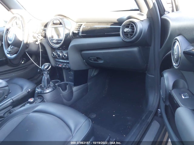 2017 MINI CONVERTIBLE WMWWG5C33H3C99616 Photo 4