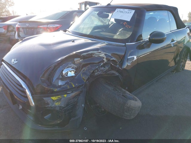 2017 MINI CONVERTIBLE WMWWG5C33H3C99616 Photo 5