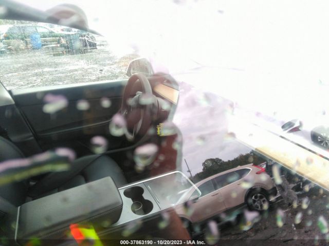 7SAYGDEF8NF374192 Tesla Model Y Performance