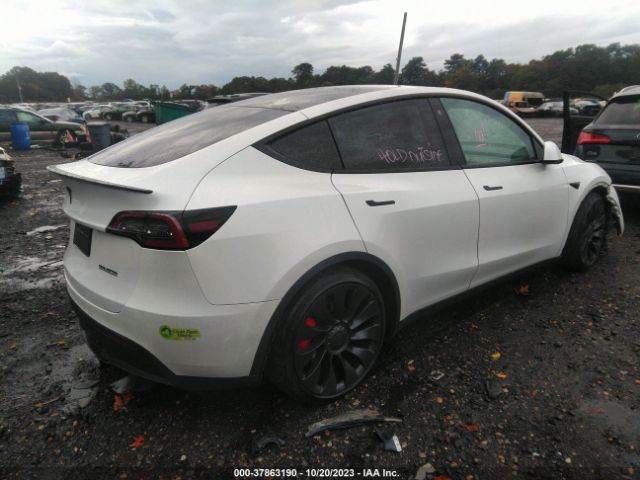 7SAYGDEF8NF374192 Tesla Model Y Performance