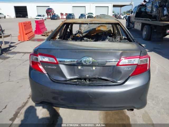 4T1BF1FK0EU740293 Toyota CAMRY XLE