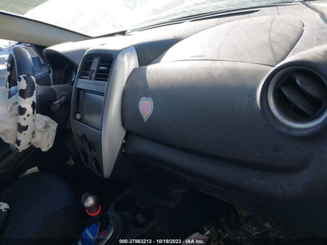 2019 NISSAN VERSA SEDAN 3N1CN7AP6KL862747 Photo 4