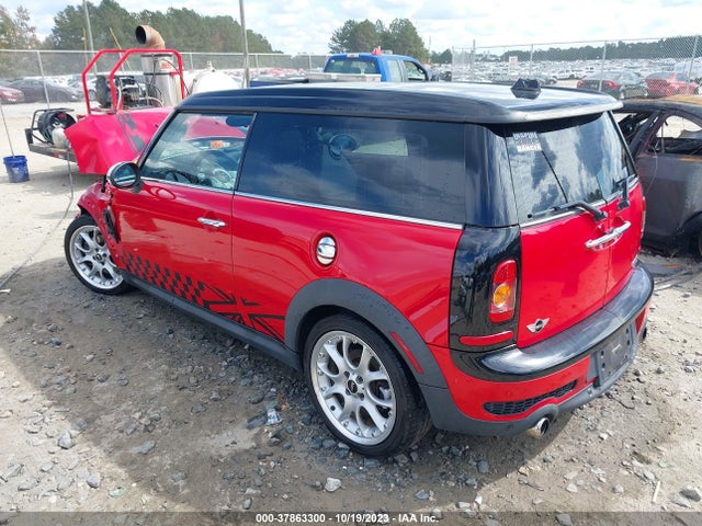 2010 MINI COOPER CLUBMAN WMWMM3C59ATZ32869 Photo 2