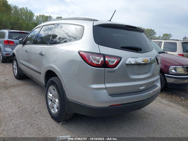 Chevrolet Traverse Ls 2015 1GNKRFKD8FJ197690 Image 3