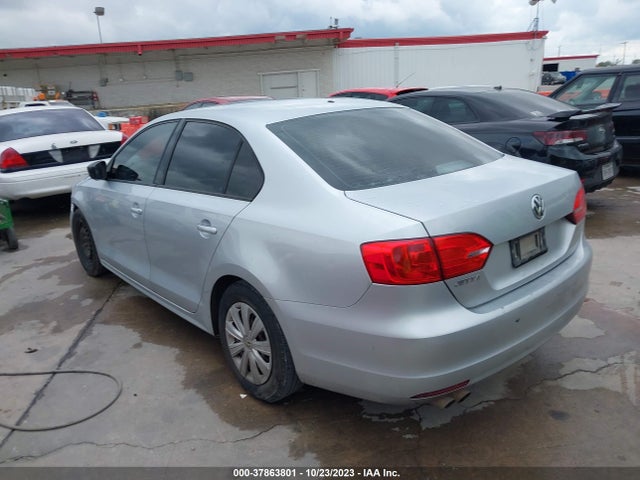 3VW2K7AJ9EM315254 Volkswagen Jetta Sedan S