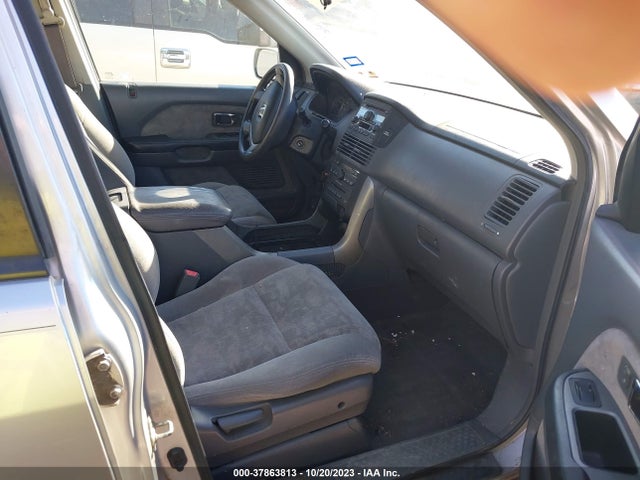 2005 HONDA PILOT EX VIN: 2HKYF18465H503489