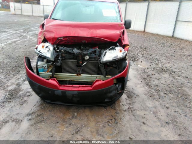 3N6CM0KN8GK700066 Nissan NV200 SV