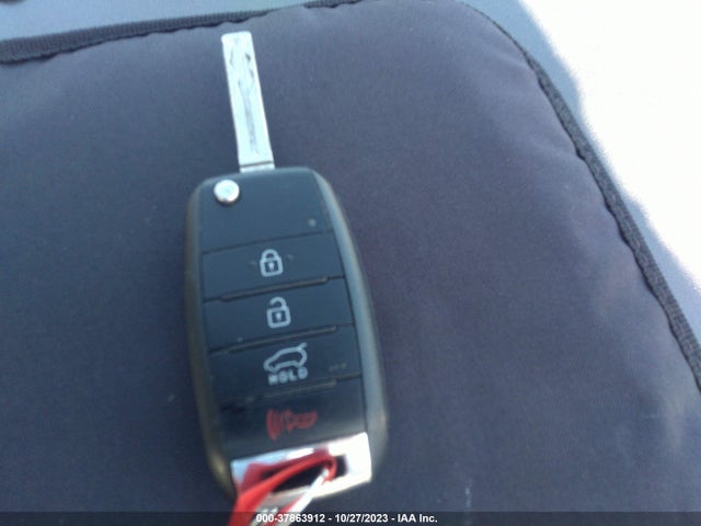 KIA SORENTO LX 2015 5XYKT3A63FG569769 Image 11