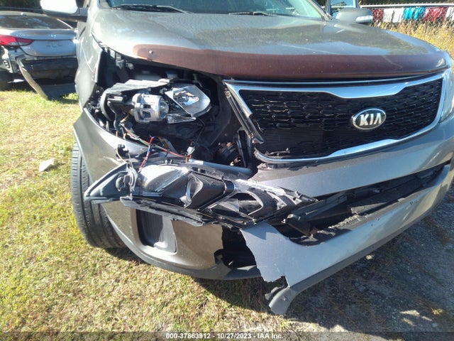 KIA SORENTO LX 2015 5XYKT3A63FG569769 Image 6