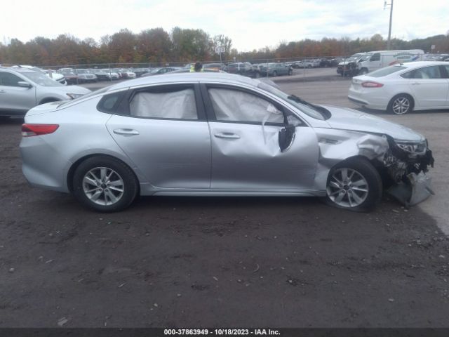 5XXGT4L36GG112376 KIA Optima Lx
