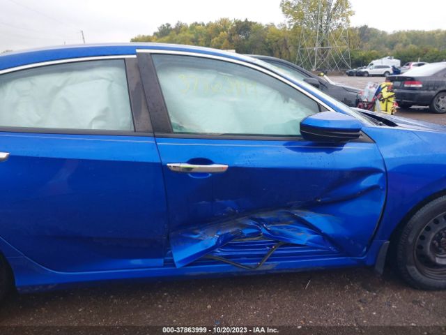 2HGFC2F58JH596831 Honda Civic Sedan Lx