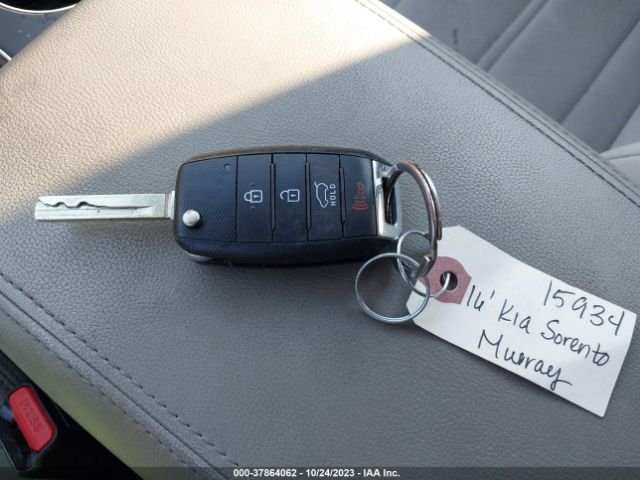 5XYPG4A5XGG036620 KIA SORENTO LX