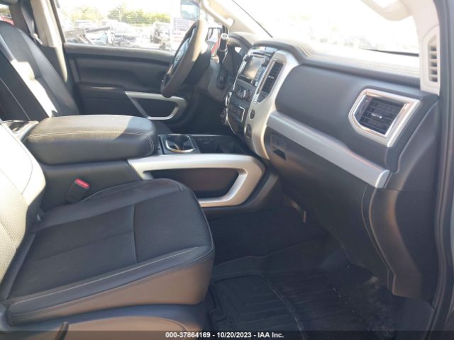 1N6AA1E51KN526815 Nissan Titan Pro-4x