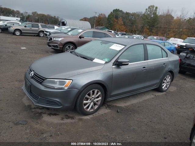 3VWD17AJ4EM279145 Volkswagen Jetta Sedan Se W/connectivity