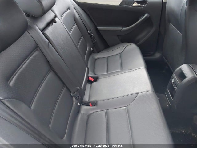 3VWD17AJ4EM279145 Volkswagen Jetta Sedan Se W/connectivity