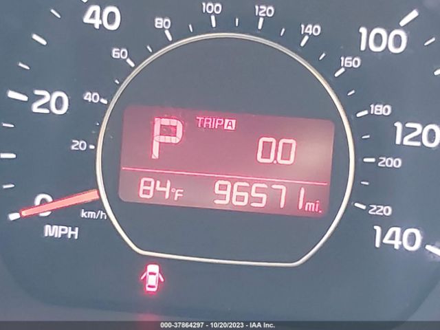 KNDJN2A23E7021568 KIA Soul Base