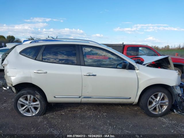 JN8AS5MV2FW757896 Nissan Rogue Select S