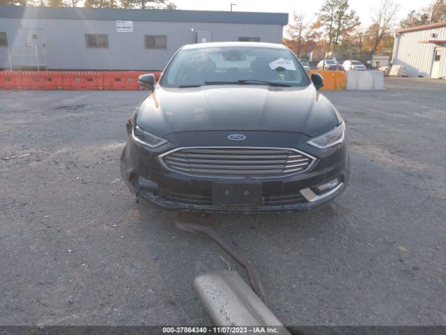 3FA6P0LU6HR370584 Ford Fusion Hybrid Se