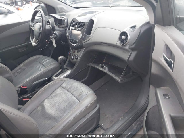 Chevrolet SONIC LTZ 2015 1G1JE6SB7F4111145 Image 5