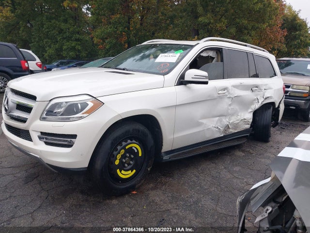 2015 MERCEDES-BENZ GL 450 VIN: 4JGDF6EE6FA504266