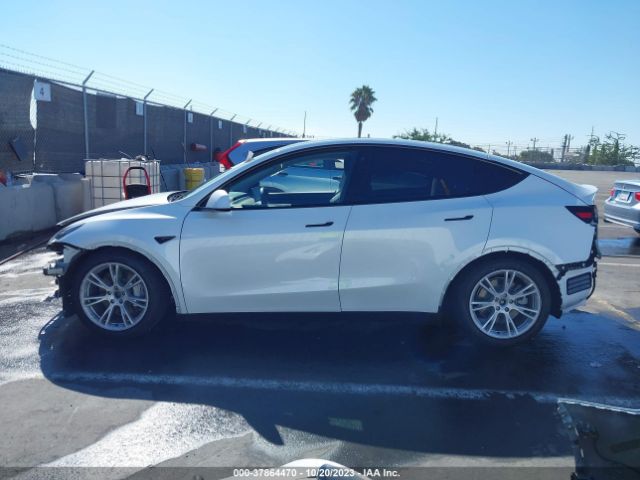 5YJYGDEE7MF146056 Tesla Model Y Long Range