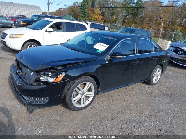 1VWBT7A34EC041011 Volkswagen Passat Se W/sunroof
