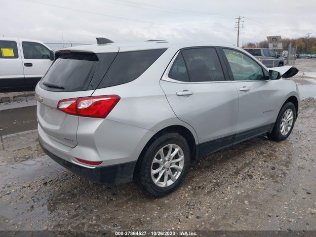 Chevrolet EQUINOX LT 2018 2GNAXSEVXJ6322497 Image 4