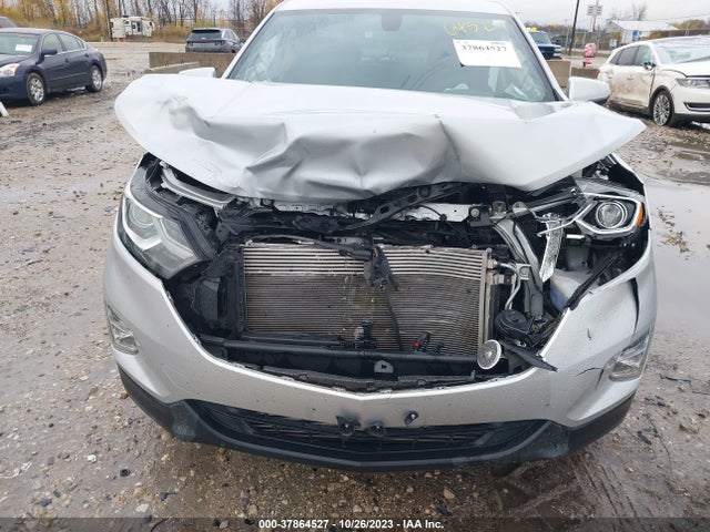 Chevrolet EQUINOX LT 2018 2GNAXSEVXJ6322497 Image 6