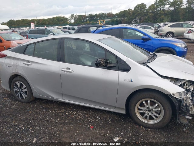 Toyota Prius Prime Plus/premium/advanced 2018 JTDKARFP8J3075446 Image 13