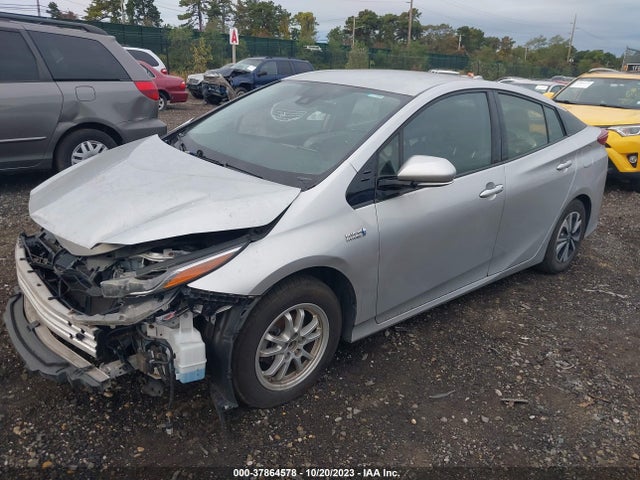Toyota Prius Prime Plus/premium/advanced 2018 JTDKARFP8J3075446 Image 2