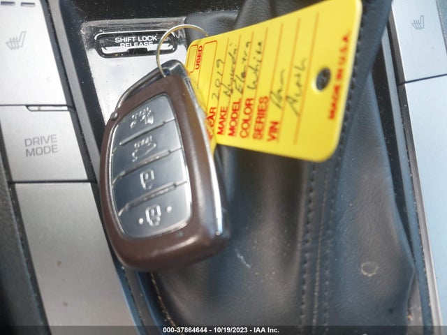 Hyundai Elantra Value Edition 2019 5NPD84LF8KH415669 Image 11