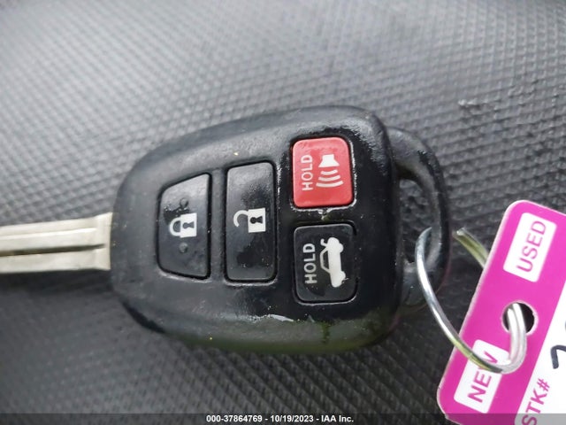 2018 TOYOTA COROLLA L/LE/XLE/SE/XSE VIN: 2T1BURHE7JC978973