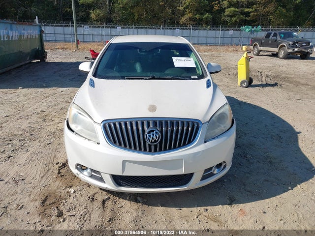 1G4PS5SK4E4182592 Buick Verano Leather Group