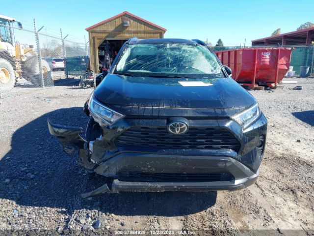 2T3A1RFV8MW168513 Toyota Rav4 Xle Premium