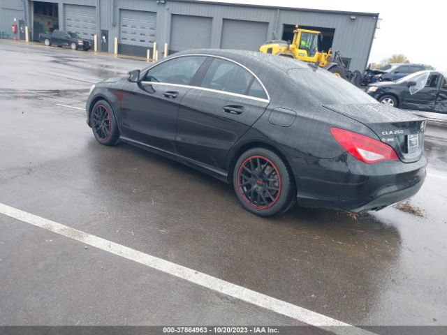 WDDSJ4EB0KN712303 Mercedes-Benz CLA 250