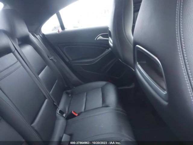WDDSJ4EB0KN712303 Mercedes-Benz CLA 250