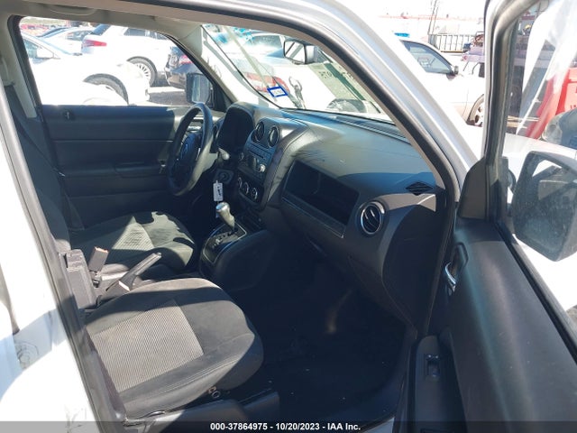 1C4NJPBA7ED893267 Jeep Patriot Altitude
