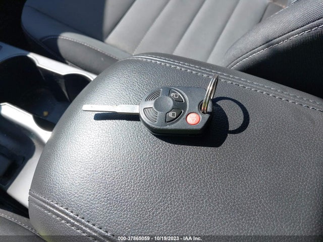 2013 FORD ESCAPE SE VIN: 1FMCU0GX7DUB39654