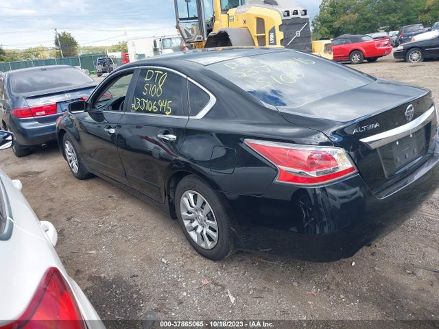 Nissan Altima 2.5 S 2015 1N4AL3AP9FC479931 Image 3
